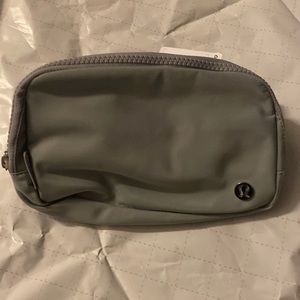 Lululemon belt bag in Silver Drop